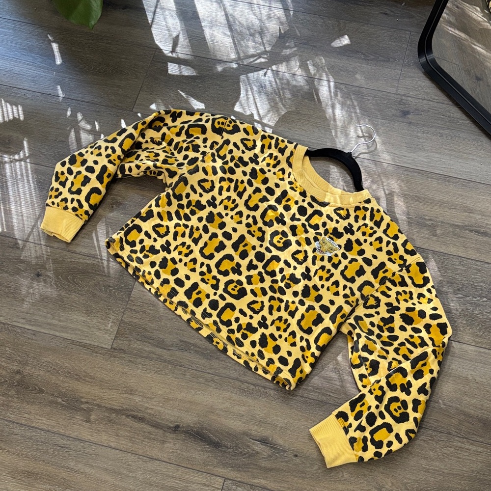 Vans Yellow and Black Leopard Print Sweatshirt